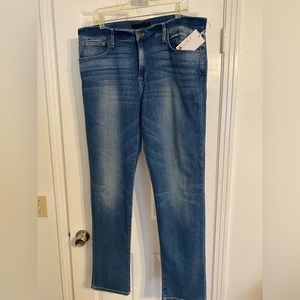 Joe’s Jeans M The Brixton Straight & Narrow